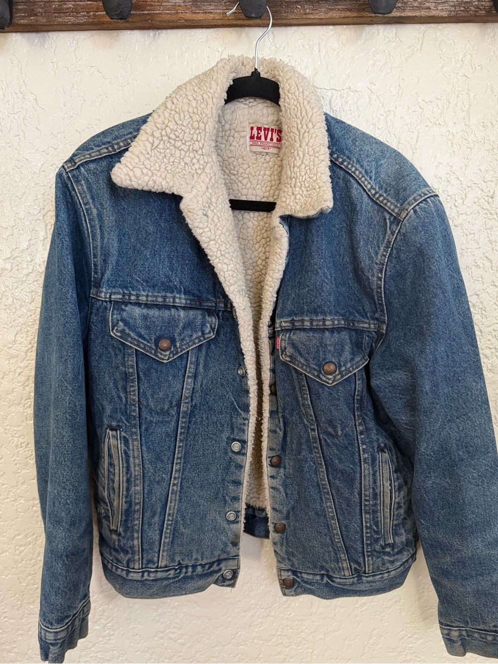 Vintage Levi's Blue Denim Jacket with Cream Sherpa Collar